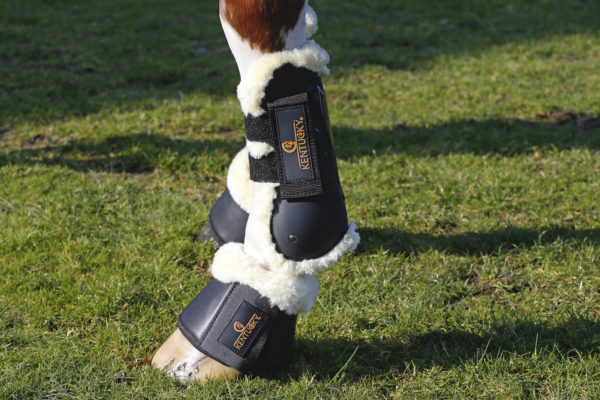 kentucky-sheepskin-air-tendon-boots