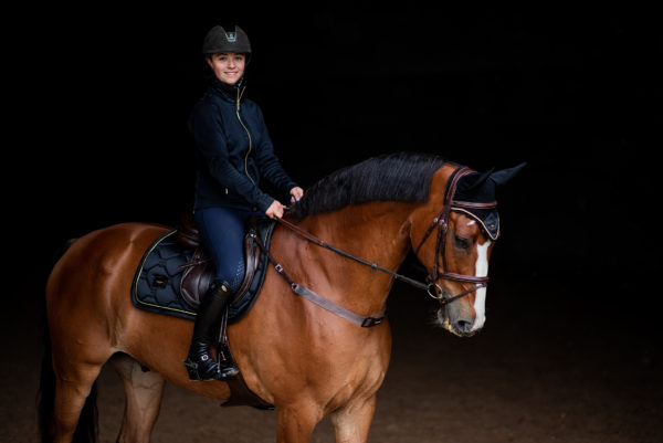 equestrian-stockholm-black-gold