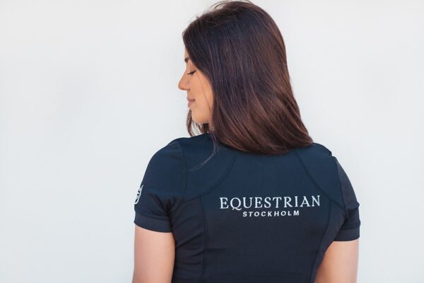 equestrian-stockholm-polo-shirt-midnight-blue