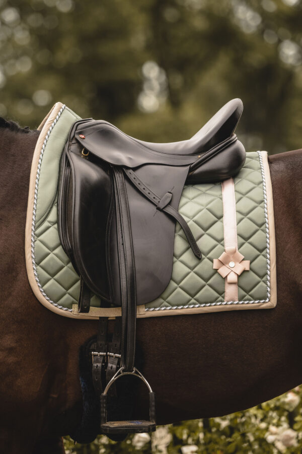 ps-of-sweden-dressage-saddle-pad-bow-thyme